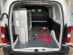 OPEL Combo-e Cargo XL 50-kWh Regalsystem Navi Kamera