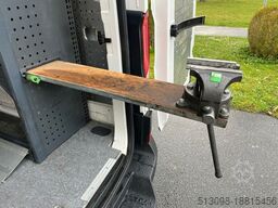 VOLKSWAGEN CRAFTER BOTTREGALS. AUTOMATIK NAVI ACC STANDHZG.