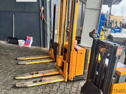 3 Stück Jungheinrich Paketpreis 3600.-€ Stapler