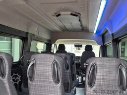 PEUGEOT Boxer  Hochraum 9 Sitzer L3H2 verglast BlueHDi