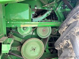 John Deere WT56/T560HM Mähdrescher *verunfallt*
