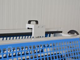 OSAMA 1300 ZE SZCZOTKĄ