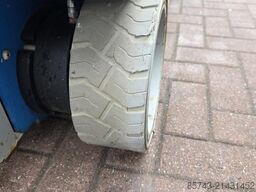 Genie GS1932 Electric, Working Height 7.8 m, 227kg Capac