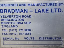 BRADMAN - LAKE LTD SL 80 END - LOADER