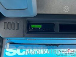 Scania P 280 DB4x2MNA TAILLIFT 2T BOX 750x249x230cm