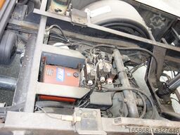 Mercedes-Benz 614D Vario Kipper DOKA Winterdienst