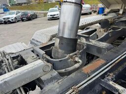 VOLVO FMX-500 8x4 Moser 3S