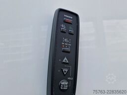 Volvo FH 13.460 Globetrotter 4x2 - Low deck - Full ai...