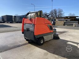 Hako Sweepmaster P980 RH, Veegmachine