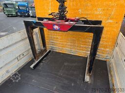 Mercedes-Benz Arocs 2545 L 6x2 HMF 2110L Zange Retarder