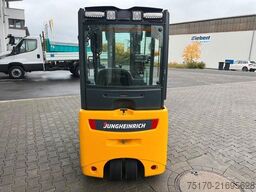 Jungheinrich EFG 215 / Triplex: 4.25m! / SS / 1.285h / 2021