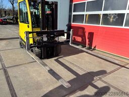 Hyster J2.5 XN 2500kg E- Heftruck Triplo