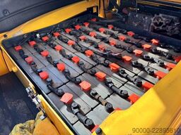Hyster J2.5 XN 2500kg E- Heftruck Triplo