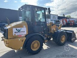 Caterpillar 906 (9145)