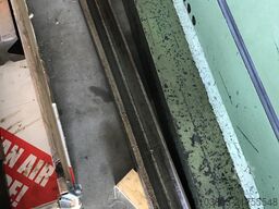 Eisen u. Hammerwerk GmbH - EHT EHPS 25-40 Kantbank Gesenkbiegepresse
