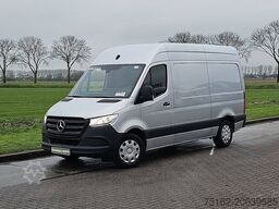 MERCEDES-BENZ SPRINTER 315 L2H2 RWD Mbux