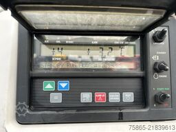System Trailers - VeDeCar / Carrier Vector 1550 / Frigo / APK T...