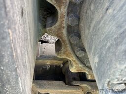 Komatsu PC450HRD-7EO