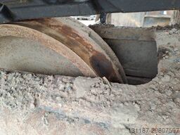 Volvo EC 220 EL (New Undercarriage)