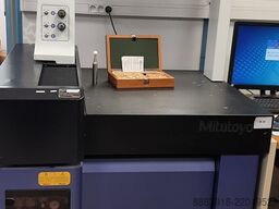 Mitutoyo Manual CMM Crysta-Plus M 544