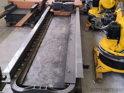 KUKA KL 1500/3T LINEAR UNIT 8 METER