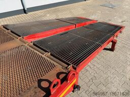 MERCEDES-BENZ 2540 Actros Baumaschinetransporter hydr. Rampe