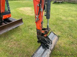 Kubota KX027-4