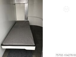  Steinsberger Anka 2 Pferdeanhänger mit Bett