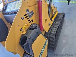 Vermeer S925TX - Mini Skid Steer - LIKE NEW!