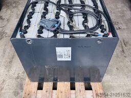 Baterie de acționare *Sonstige 48V Batterie 690AH Bj.2015 72%
