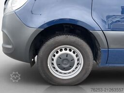 Mercedes-Benz Sprinter 317 CDI Kasten Standard AHK AUT Kam.