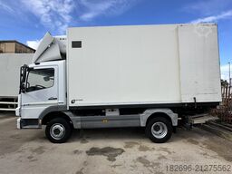 Mercedes-Benz Atego 818