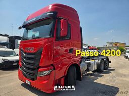 Iveco SWAY 480 AUTOM RETARDER 2022 PASSO 4200