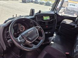 Iveco S-WAY
