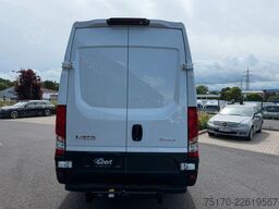 Iveco Daily 35S18HA8 Kastenwagen Automatik*Klima*AHK