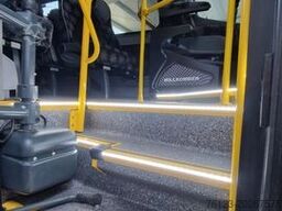 MERCEDES-BENZ Sprinter 517 Heckniederflur Vorlauffahrzeug