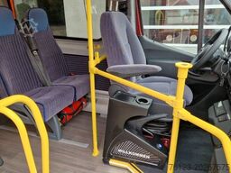 MERCEDES-BENZ Sprinter 517 Heckniederflur Vorlauffahrzeug