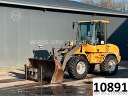 VOLVO L30B-Z/x Radlader inkl. Schaufel & Palettengabel
