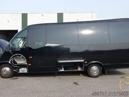 IVECO INDcar Wing EURO 6, 29 Sitze, neue Motor 64262km