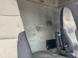 Renault Midlum **MOBILE WORKSHOP-MOBIELE WERKPLAATS**