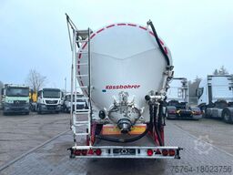 KÄSSBOHRER 60m³ Kippsilo /Hydraulische Stützen / Auch Miete