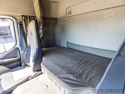 RENAULT PREMIUM 430 DXI (19t.)+Dhollandia 3T.