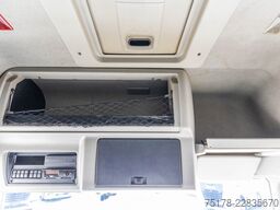 RENAULT PREMIUM 430 DXI (19t.)+Dhollandia 3T.