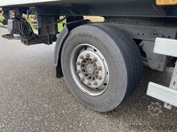 Schmitz SKO 24 Closed Box / SAF / Discbrakes / Steering...