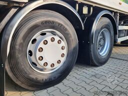 Renault D Wide