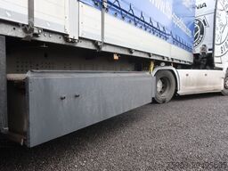 Schmitz Cargobull SCS 24/L-13.62 EB Bordwandsider Staplerhalterung