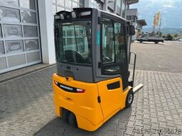 Jungheinrich EFG 215 / Triplex: 4.25m! / SS / 4.029h