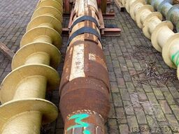 Bauer Betonierkelly / concrete kelly