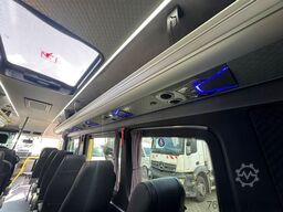 VOLKSWAGEN Crafter 21+3 Bus Klima Heizung Linie Schulbus
