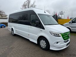 MERCEDES-BENZ Sprinter Elektro 450km Reichweite 19 Sitzer